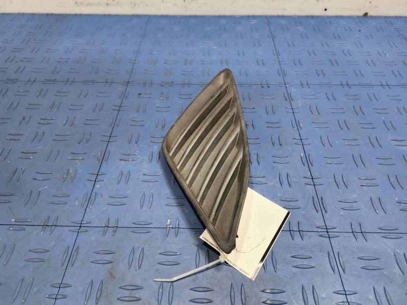 2013 Toyota Camry Grille