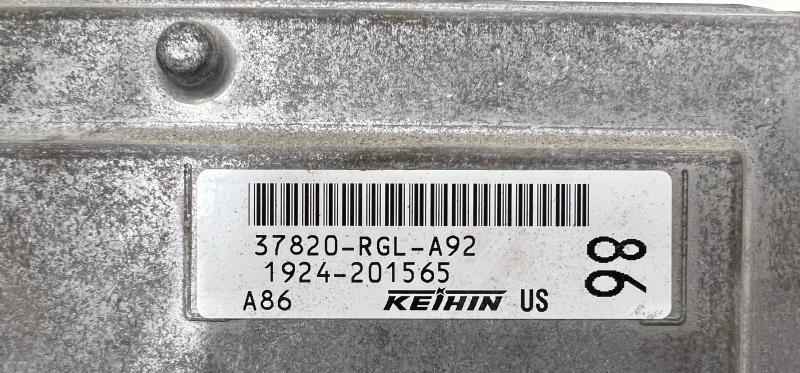 2008 Honda Odyssey LX/EX Electronic Control Module ECU ECM OEM 37820RGLA92
