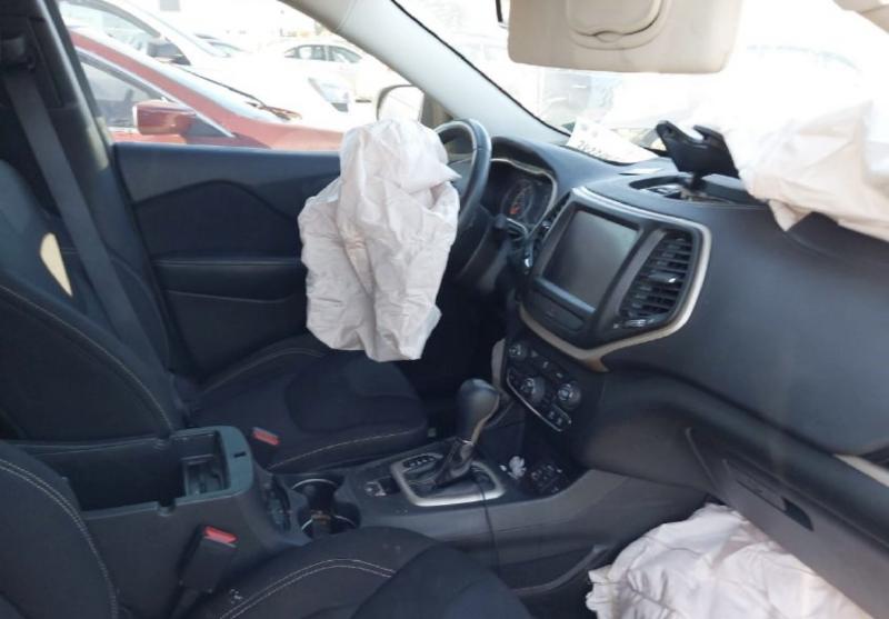 2015 Jeep Cherokee Air Bag