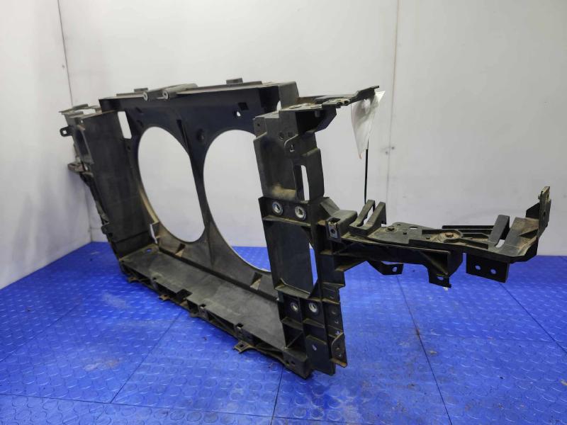 2008 Infiniti G35 Radiator Support
