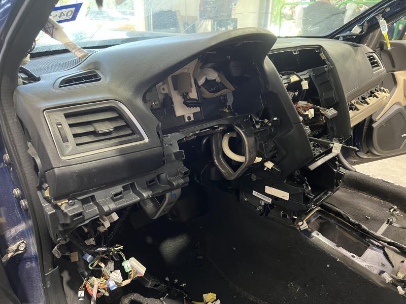 2017 Subaru Legacy Dash Panel