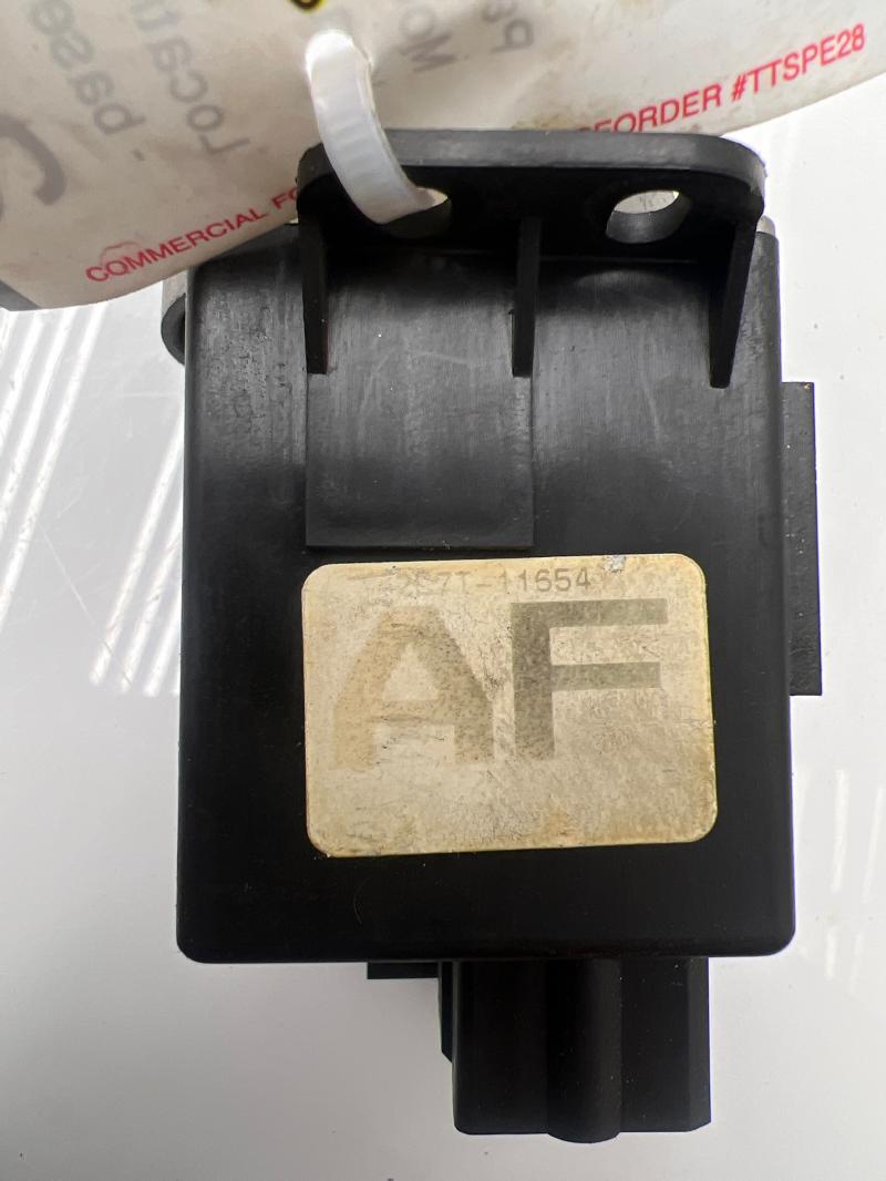 2004 Lincoln Aviator Headlight Switch (Dash Mtd)