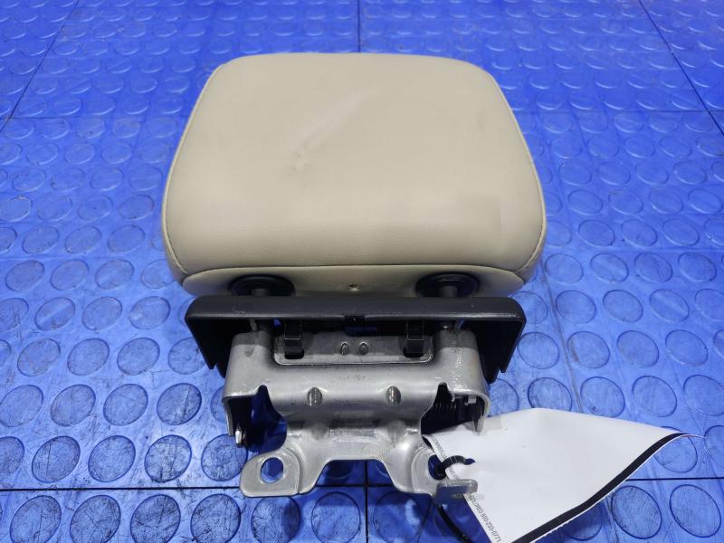 2015 Jeep Grand Cherokee Headrest