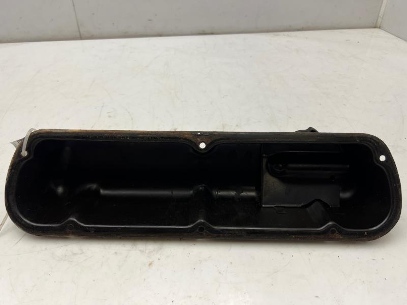 1993 Ford F-150 Valve Cover