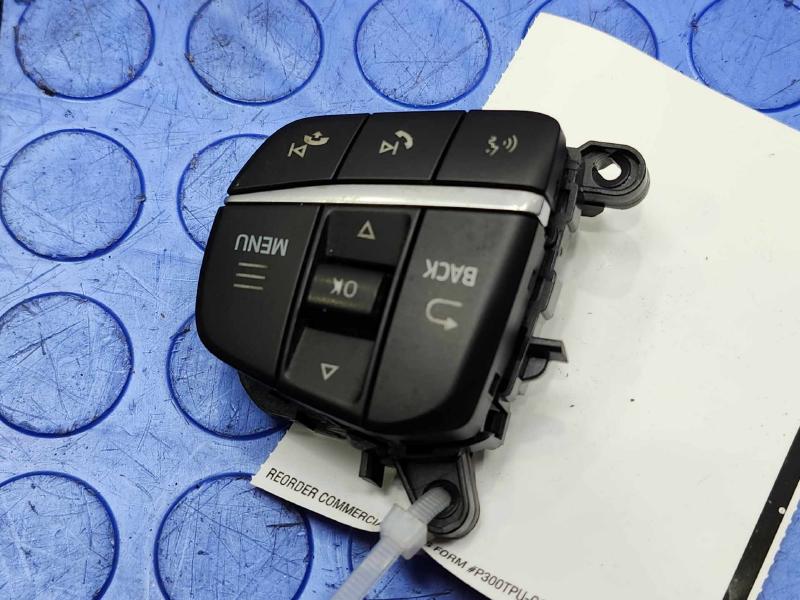 2020-2022 Ford Escape Steering Wheel Media Bluetooth Switch OEM L5BT-9E740-DD