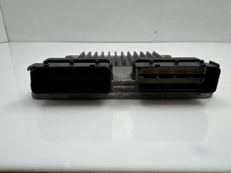 2016 Kia Sedona Electronic Control Module ECU ECM PCM Genuine OEM 391003CYN2