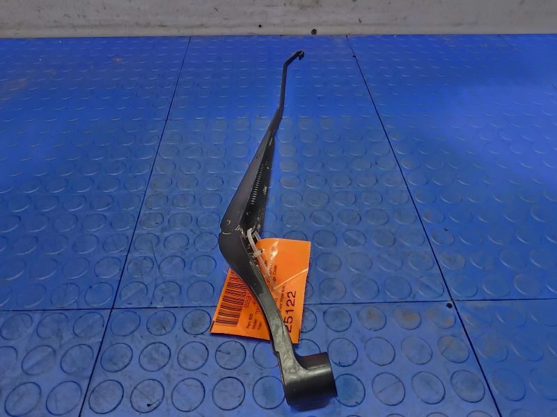 2019 GMC Terrain Wiper Arm