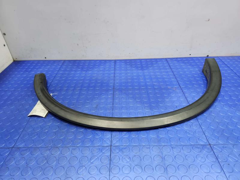 2016 Nissan Rogue Wheel Opening Moulding