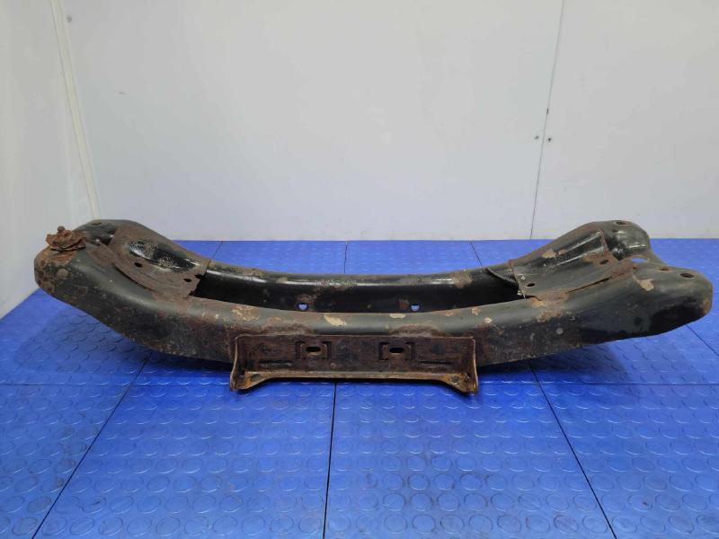 2001 Pontiac Grand Am Crossmember/Cradle/Undercarria