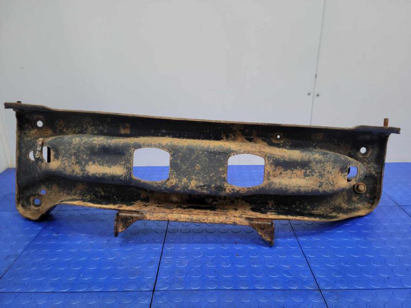 2001 Pontiac Grand Am Crossmember/Cradle/Undercarria