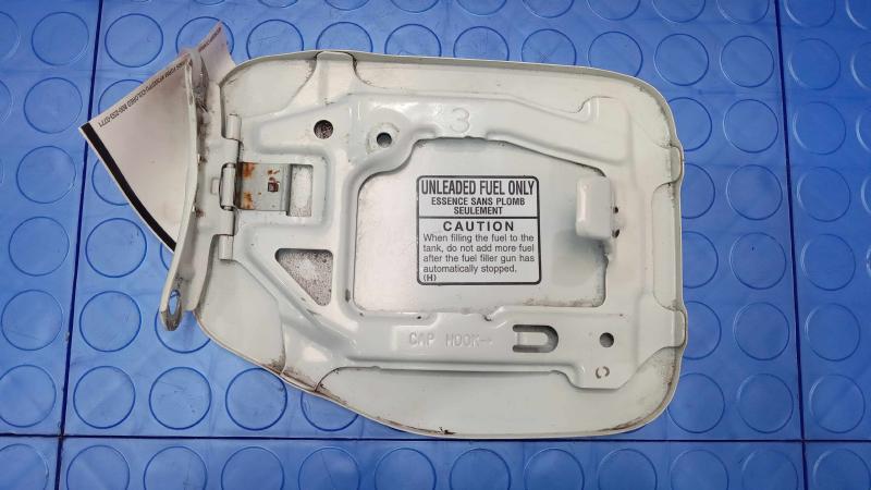 2009-2013 Subaru Forester Fuel Fill Door Gas Flap White 37J OEM 57601SC0009P