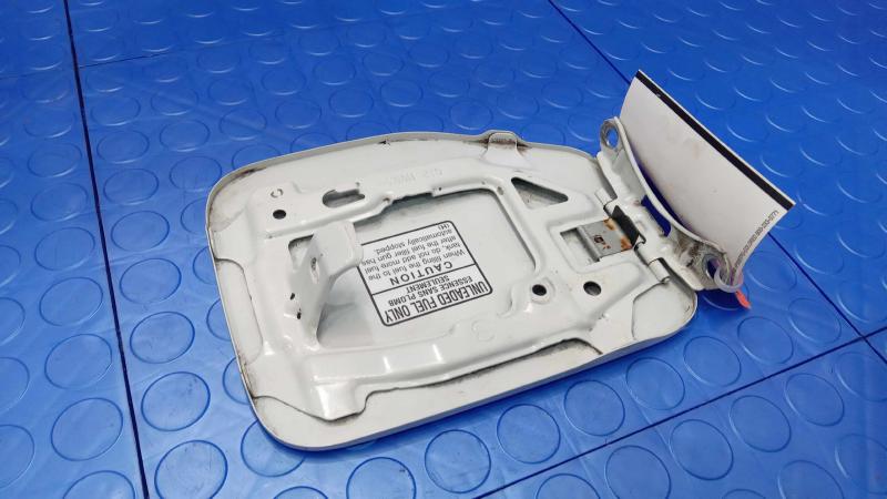 2009-2013 Subaru Forester Fuel Fill Door Gas Flap White 37J OEM 57601SC0009P