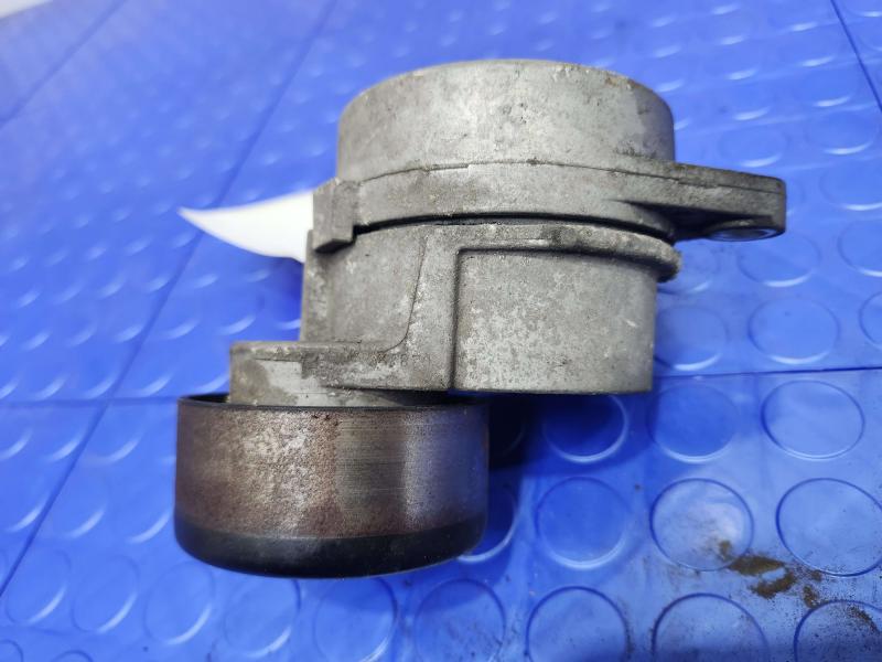 2011 Infiniti QX56 Engine Belt Tensioner