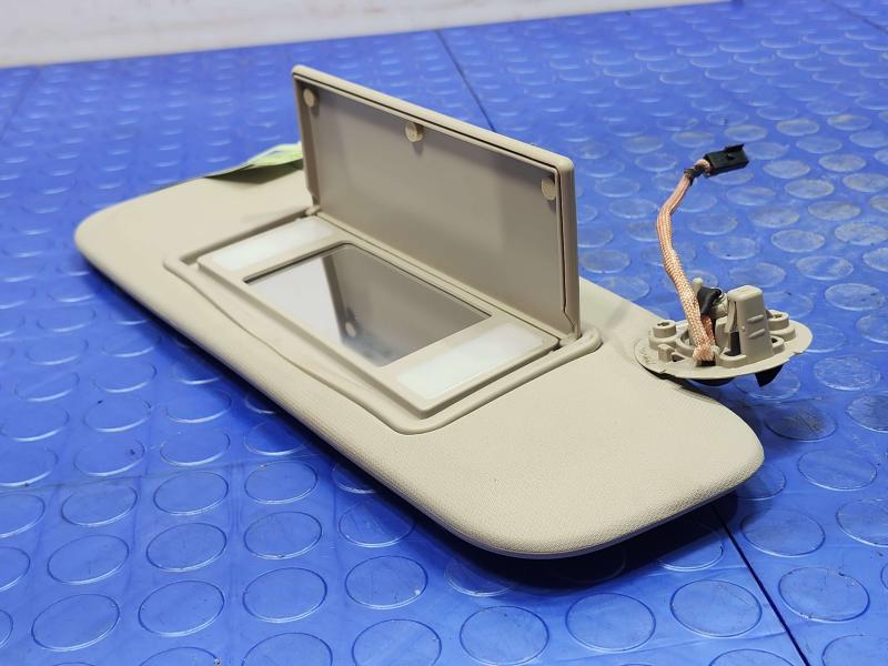 2018-2020 Buick Regal Sun Visor Right Passenger Side Gray Genuine OEM 39137494,RH