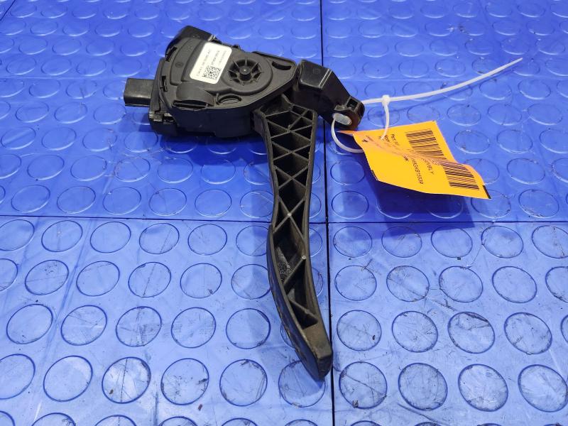 2016 Ford Transit 150 Pedal Assembly