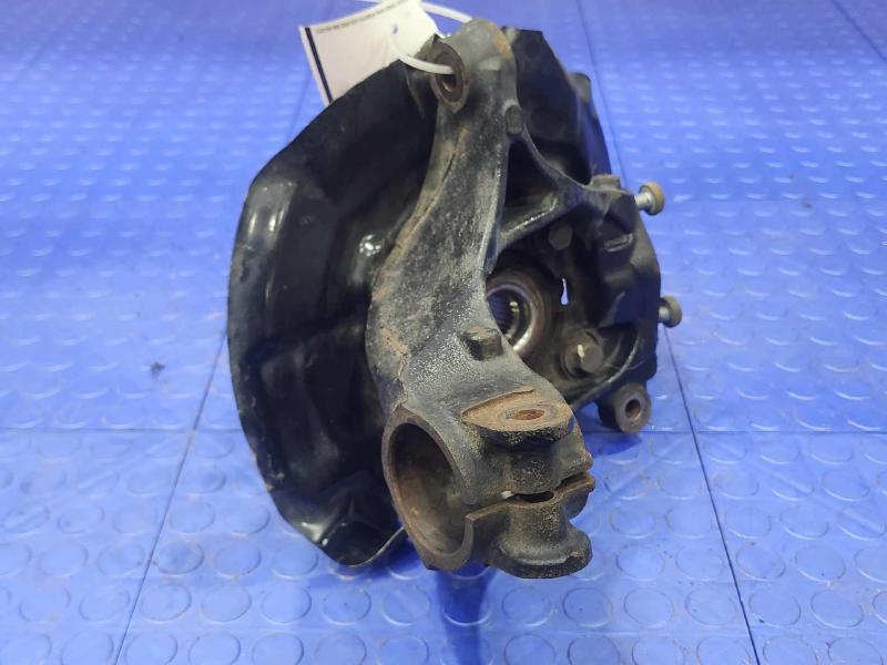 2014 MINI Cooper Countryman Spindle Knuckle Front