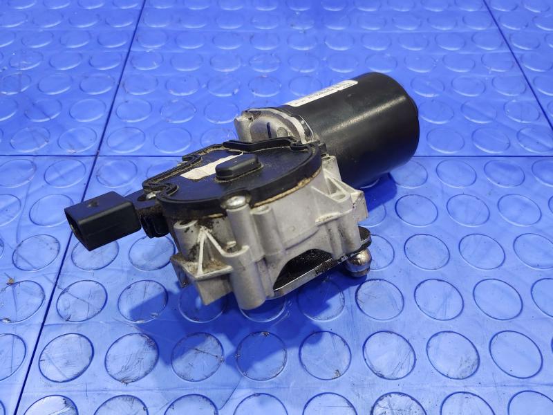 2016 Ford Transit 150 Wiper Motor Front