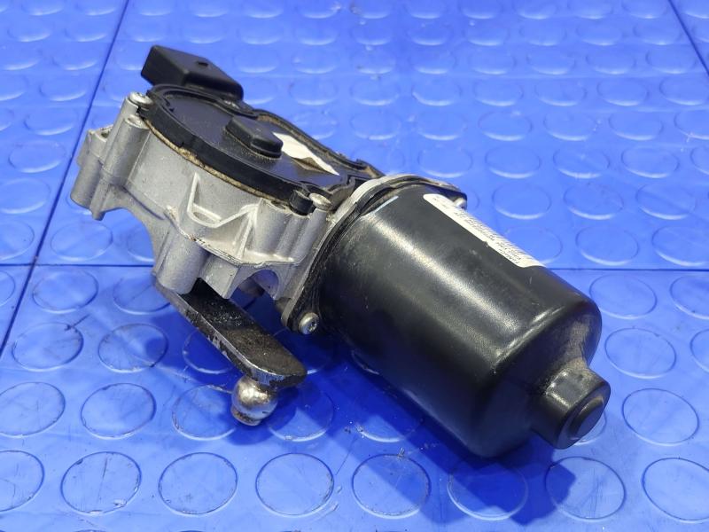 2016 Ford Transit 150 Wiper Motor Front