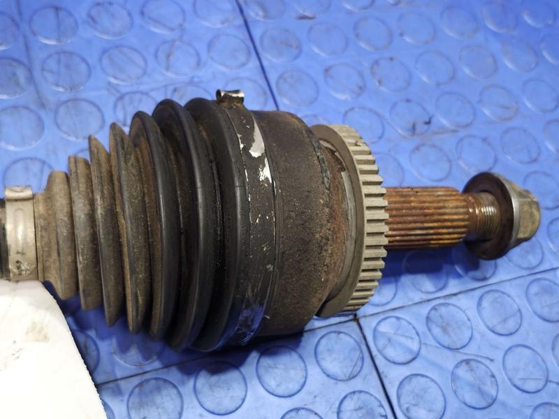 2016 Kia Sedona Axle Shaft