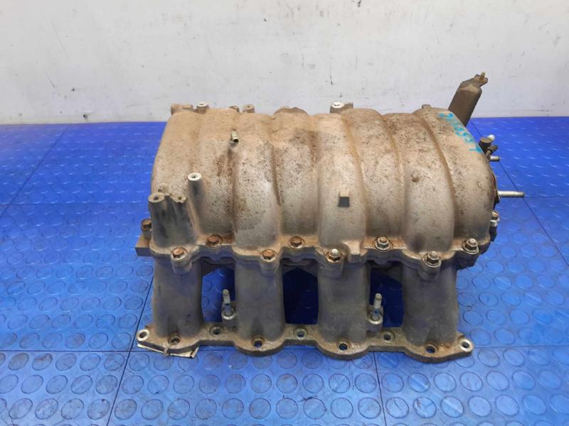 2004 Toyota Tundra Intake Manifold