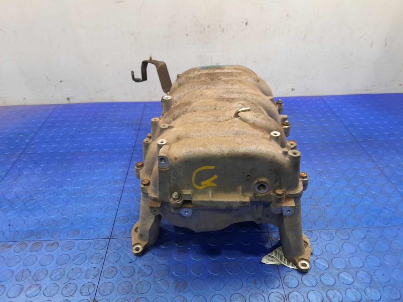 2004 Toyota Tundra Intake Manifold