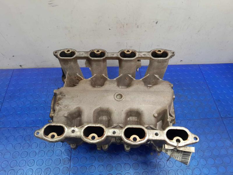 2004 Toyota Tundra Intake Manifold
