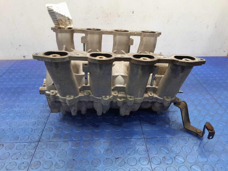 2004 Toyota Tundra Intake Manifold