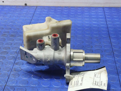 2011-2015 Dodge Durango Brake Master Cylinder Assembly Genuine OEM 68207364AA
