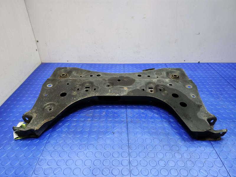 2015 Chevrolet City Express Crossmember/Cradle/Undercarria