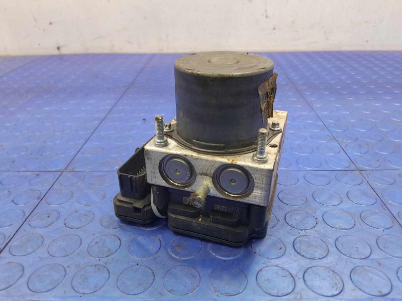 2018 Buick Regal FWD ABS Anti Lock Brake Pump Modulator Assembly OEM 84330137