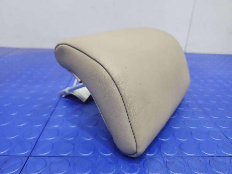 2005 Lexus RX 330 Headrest