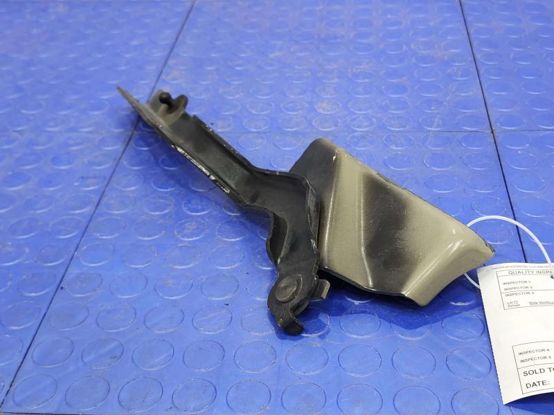 2019 Nissan Titan Hood Hinge