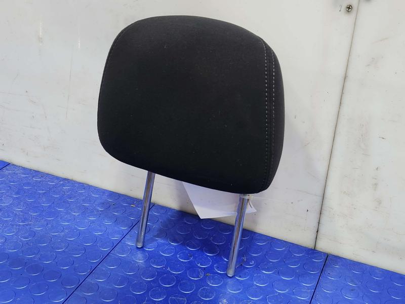 2013 Nissan Pathfinder Headrest