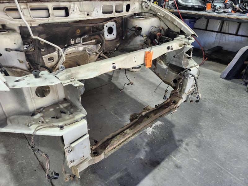 2007 Dodge Grand Caravan Radiator Support