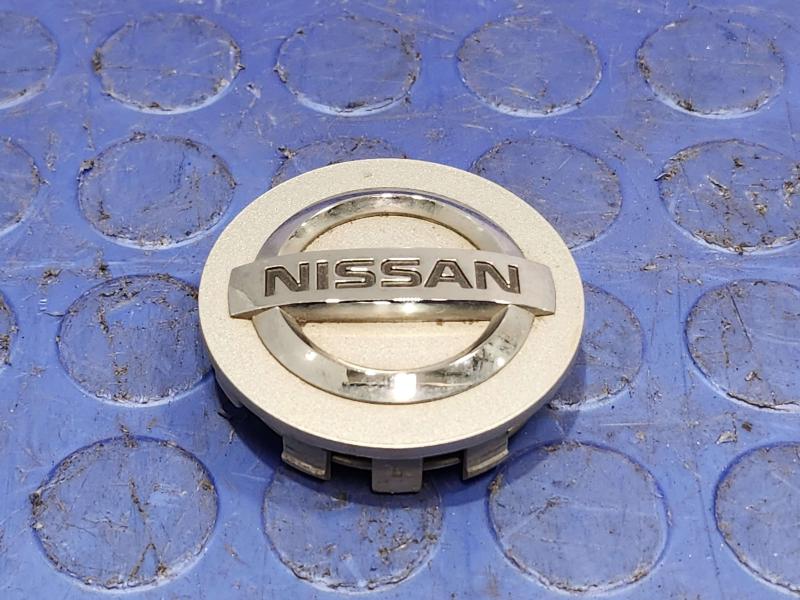 2014 Nissan Maxima Center Cap