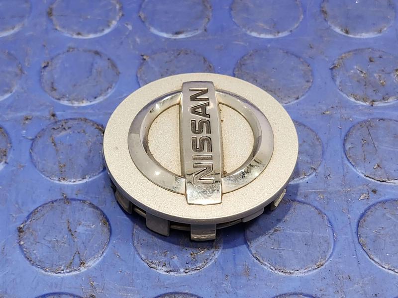 2014 Nissan Maxima Center Cap