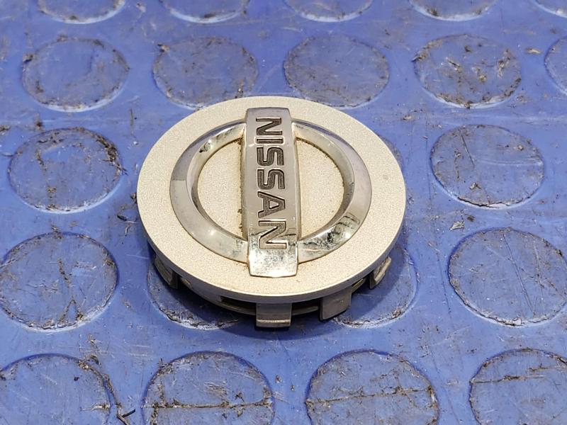2014 Nissan Maxima Center Cap