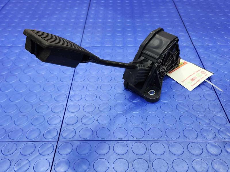 2007-2013 Acura MDX Accelerator Pedal Assembly Genuine OEM 17800-STX-A01
