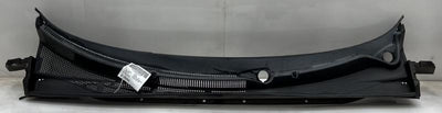 2011 - 2013 Kia Sorento Cowl Panel Top Cover Grille Genuine OEM 861502P001