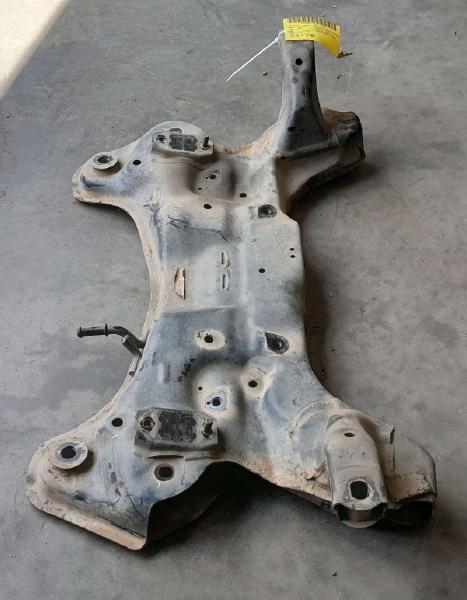 2014-2018 Kia Forte 1.6L Front Crossmember Subframe Genuine OEM 62405A7500