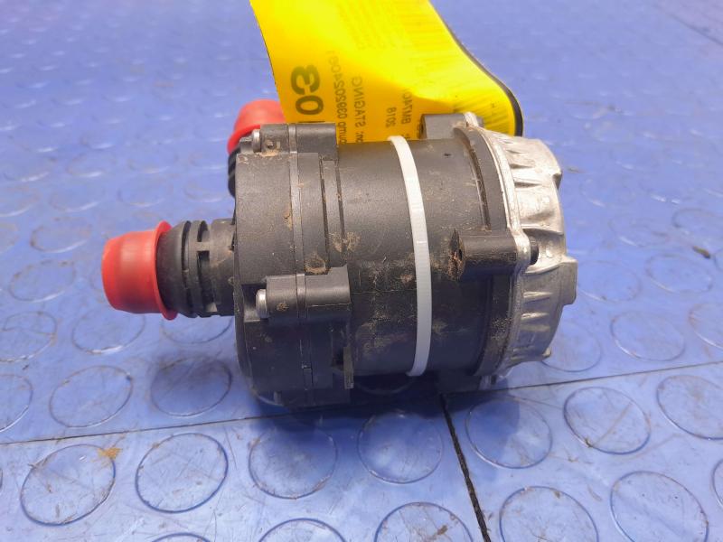 2018 BMW 740I Coolant Pump