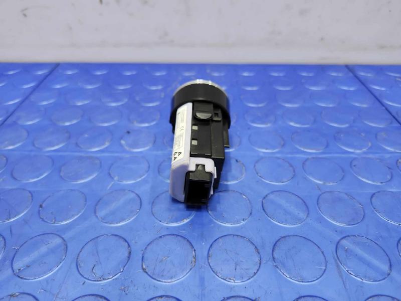 2015-2017 Subaru Outback Keyless Ignition Push Button Switch with FOB OEM 83031FJ004