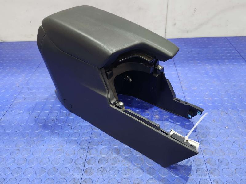 2021 Subaru Crosstrek Front Console