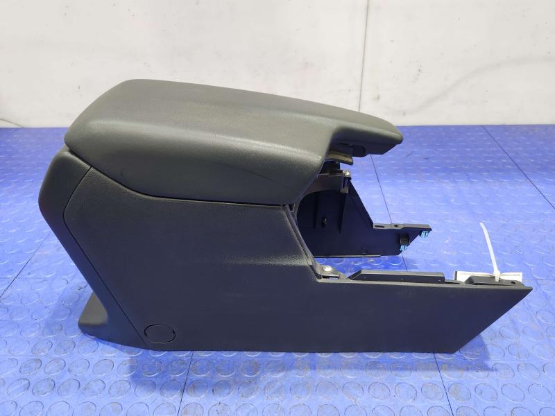 2021 Subaru Crosstrek Front Console