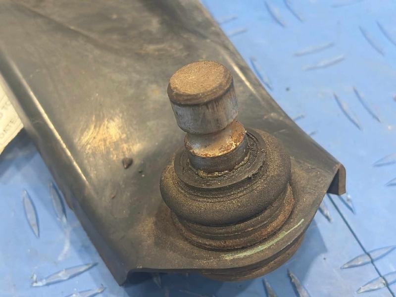 2015 Nissan Rogue Lower Control Arm Front