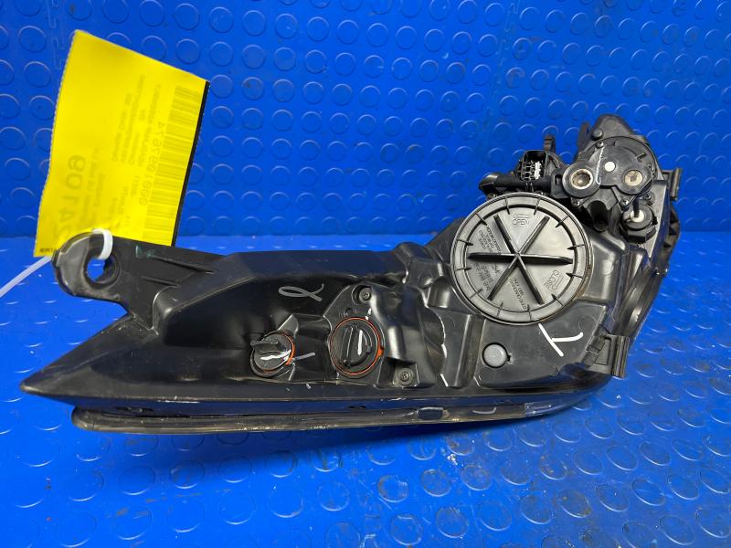 2016 Hyundai Elantra Headlamp Assembly