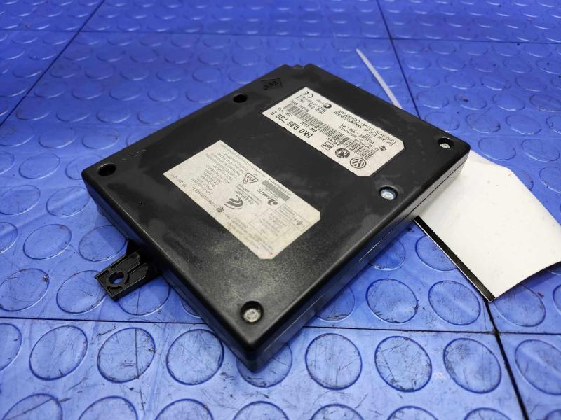 2011-2012 Volkswagen Jetta Interface Box Communications Control Module OEM 5K0035730E