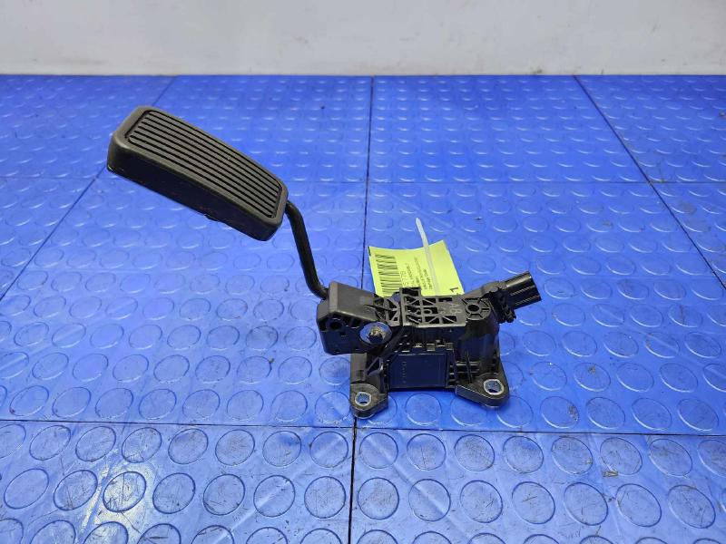 2013-2015 Acura RDX Accelerator Pedal Assembly Genuine OEM Part 17800-T0A-A81
