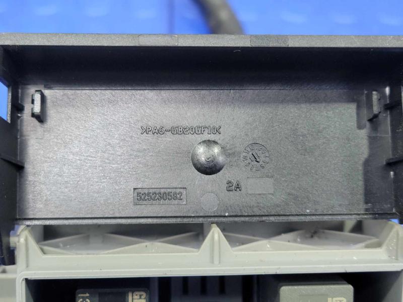 2014 Chevrolet Cruze Cabin Fuse Box