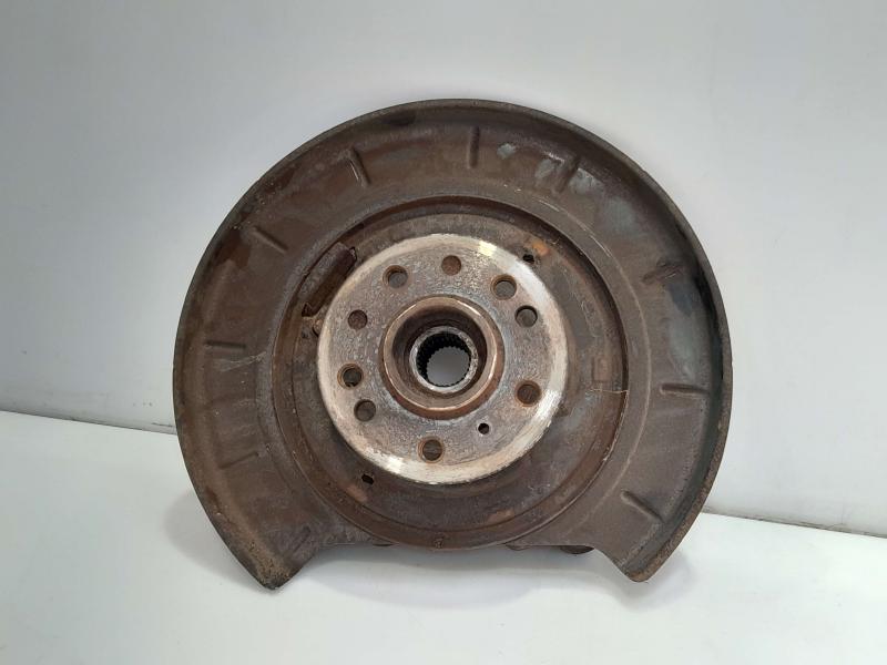 2008 Mercedes ML-Class Rear Knuckle/Stub Axle